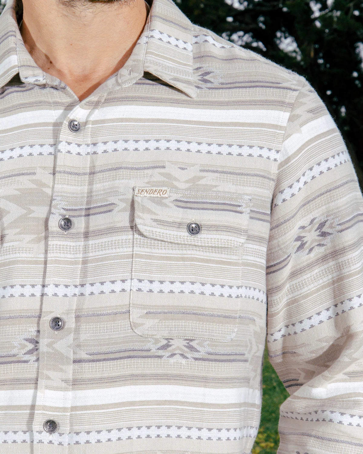 Sendero Boquillas long sleeve shirt in Mesilla Chevron Limestone, lifestyle detail